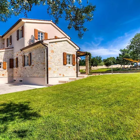 Edison Holiday home Rakovci