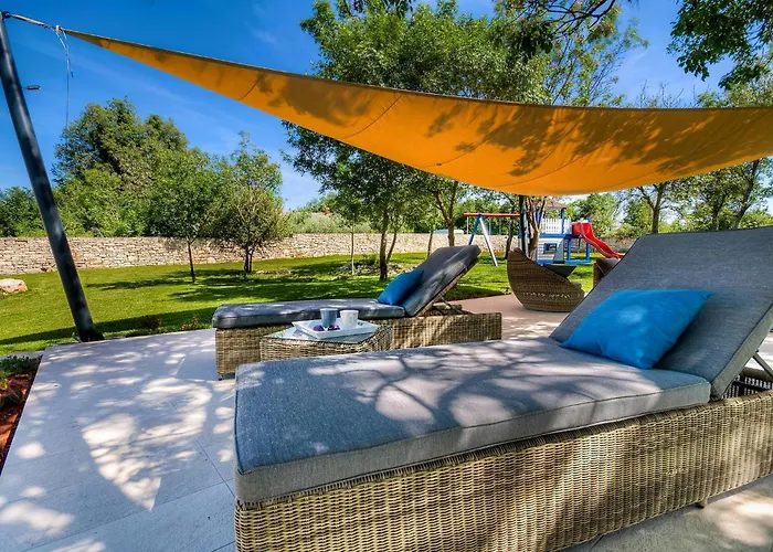 Holiday home Edison Rakovci